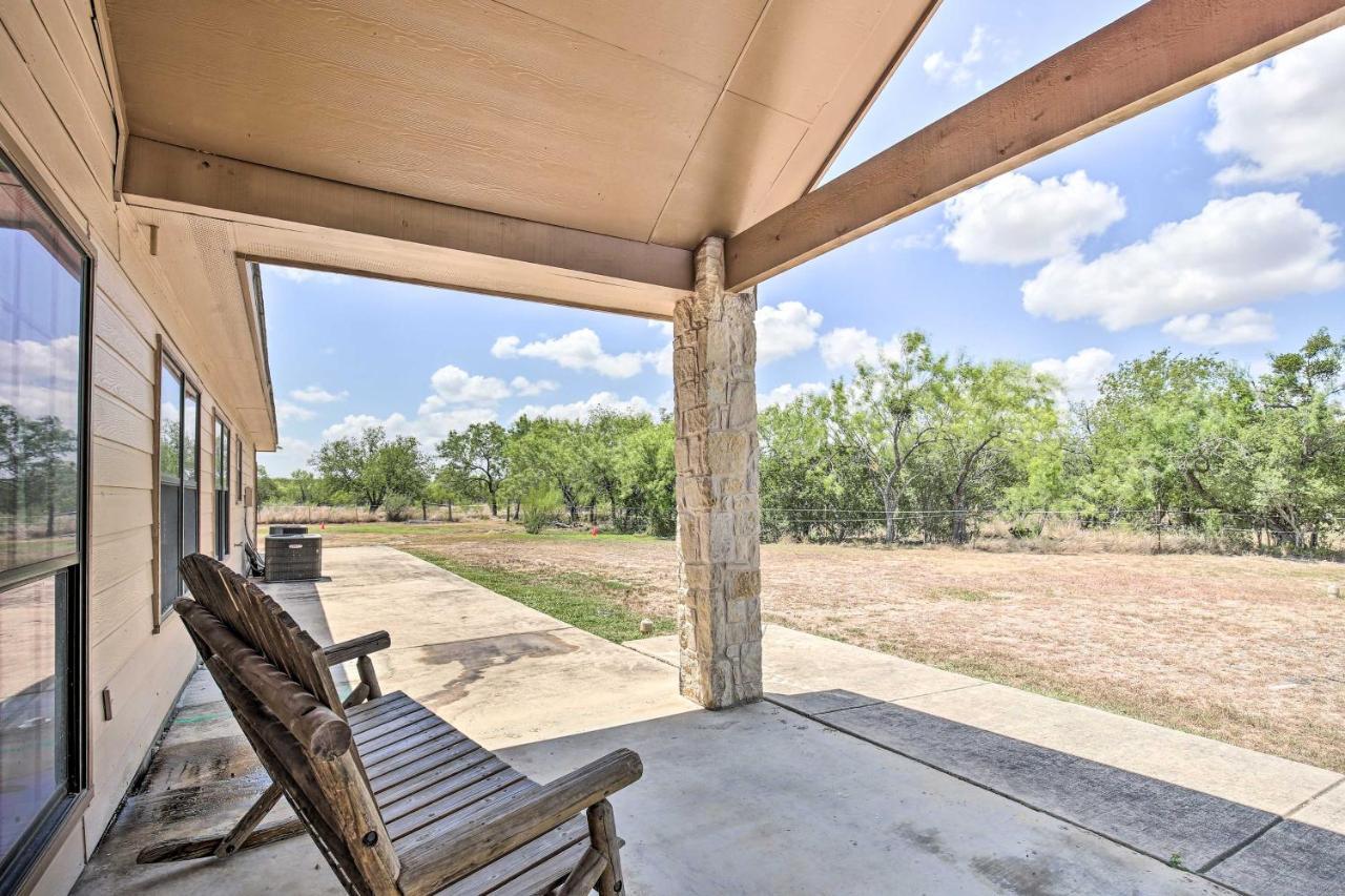 Villa Luxury San Antonio Retreat 110-Acre Private Ranch Exterior foto